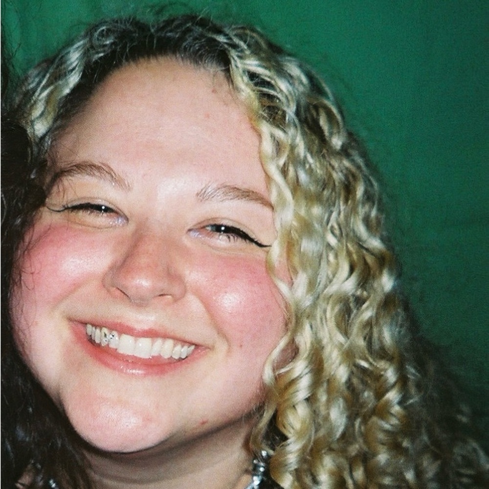 Meet your Posher, Meaghan